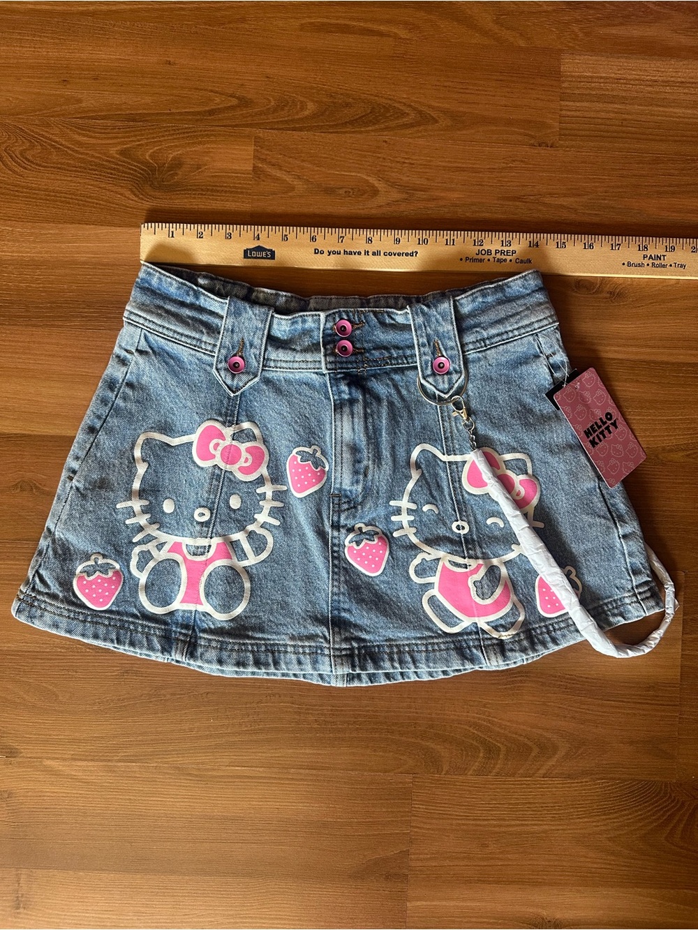 Hello Kitty Blue Denim Skirt with Pink Details - Picture 5 of 13